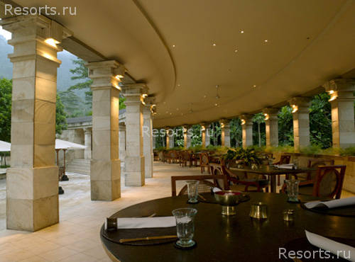 Amanjiwo resort 39